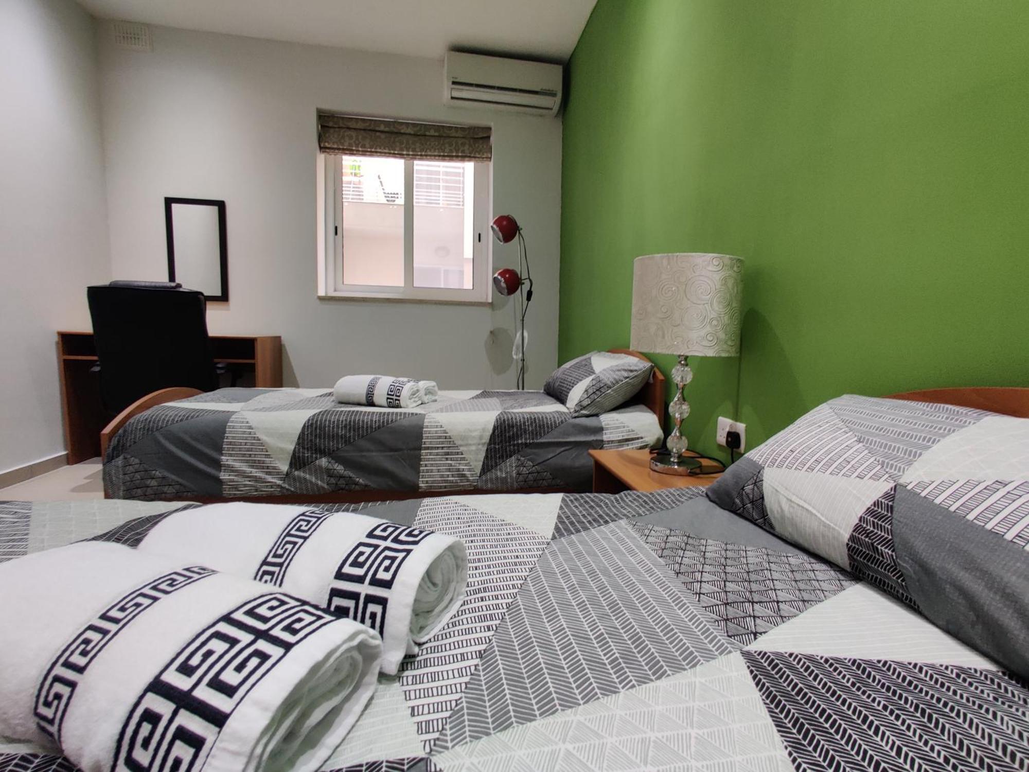 Depiro Point Deluxe - Modern, Designer Apartment 2 Minutes Away From Popular Sliema Seafront Экстерьер фото